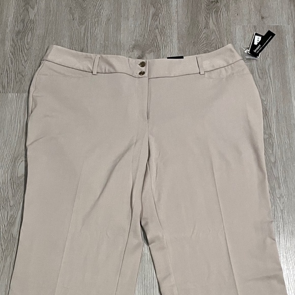 Alfani Women's Beige Tummy Control Curvy Fit Trouser Leg Pants Plus Size 24W - Picture 2 of 13